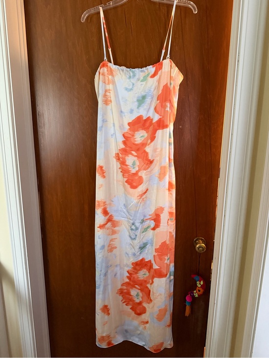 Abercrombie & Fitch Dresses & Skirts - Abercrombie & Fitch Coral Floral Strapless Maxi Dress